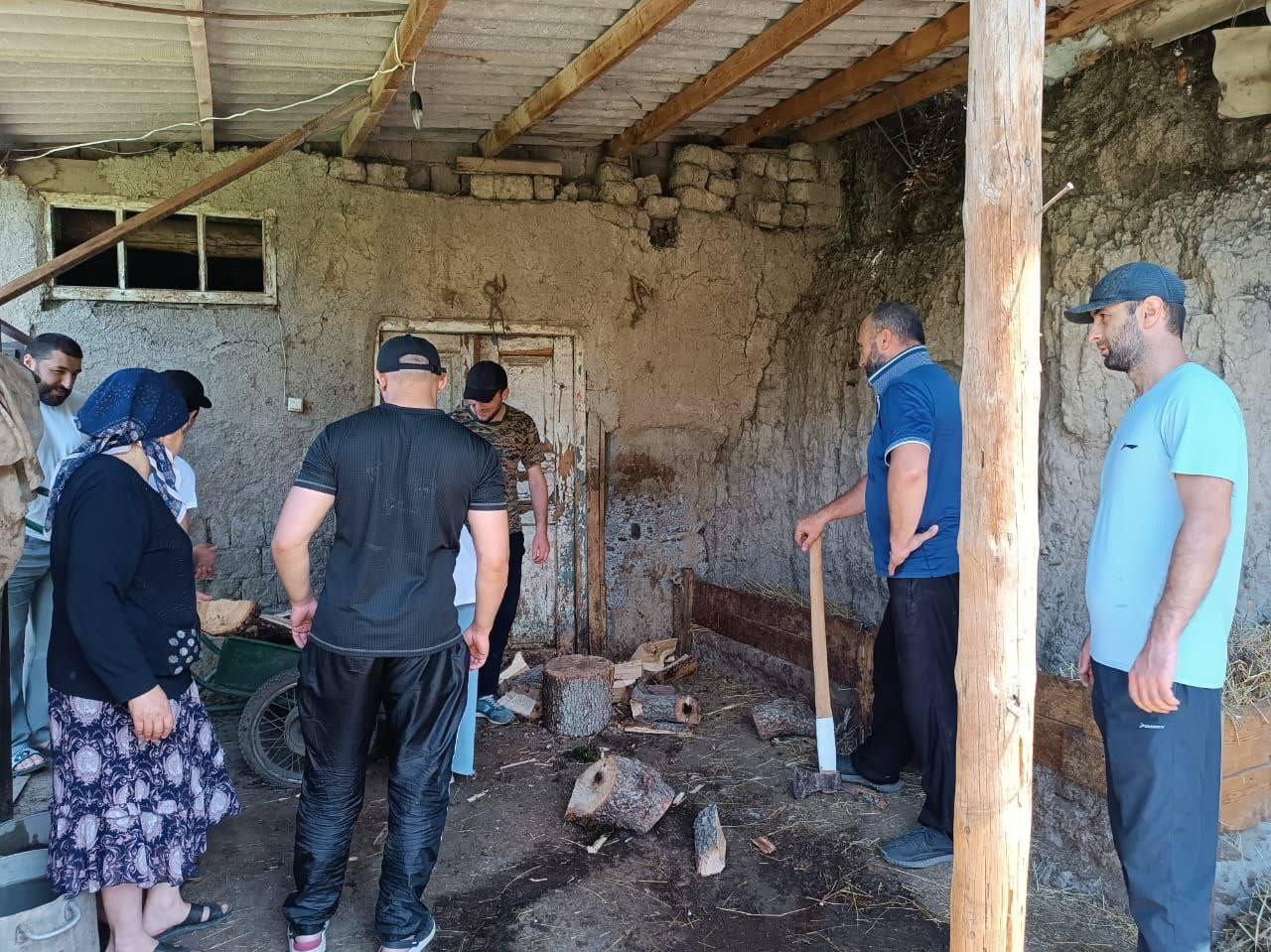 Социальные работники Минтруда Дагестана в Ахтынском районе оказывают помощь семьям участников СВО в решении социально-бытовых проблем